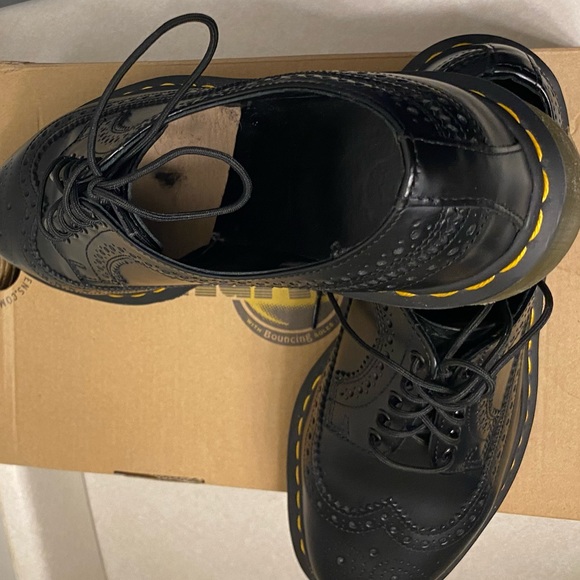 DcMartens Oxford - Picture 4 of 4